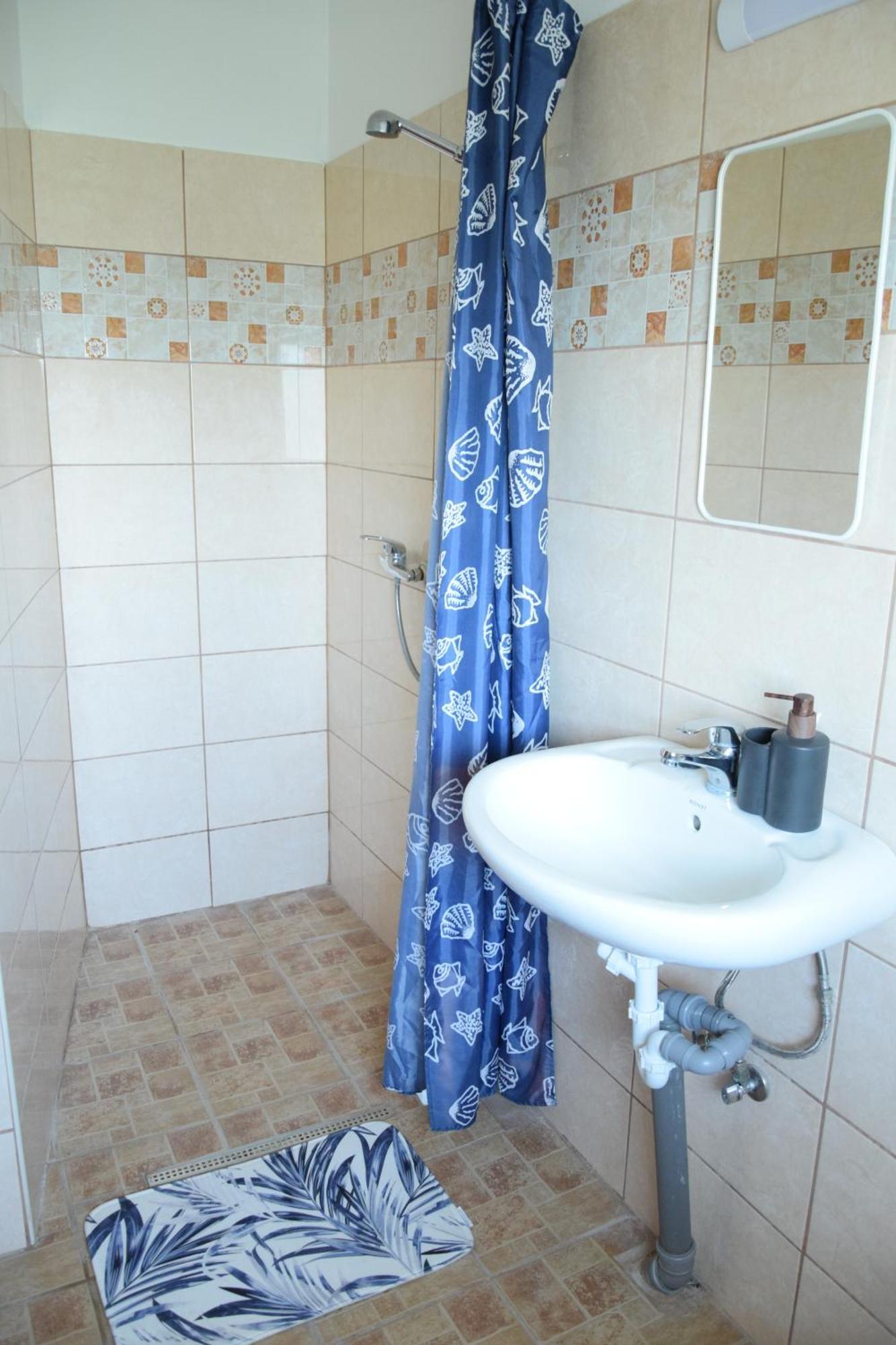 Anna Apartman Apartment Maroslele Exterior photo
