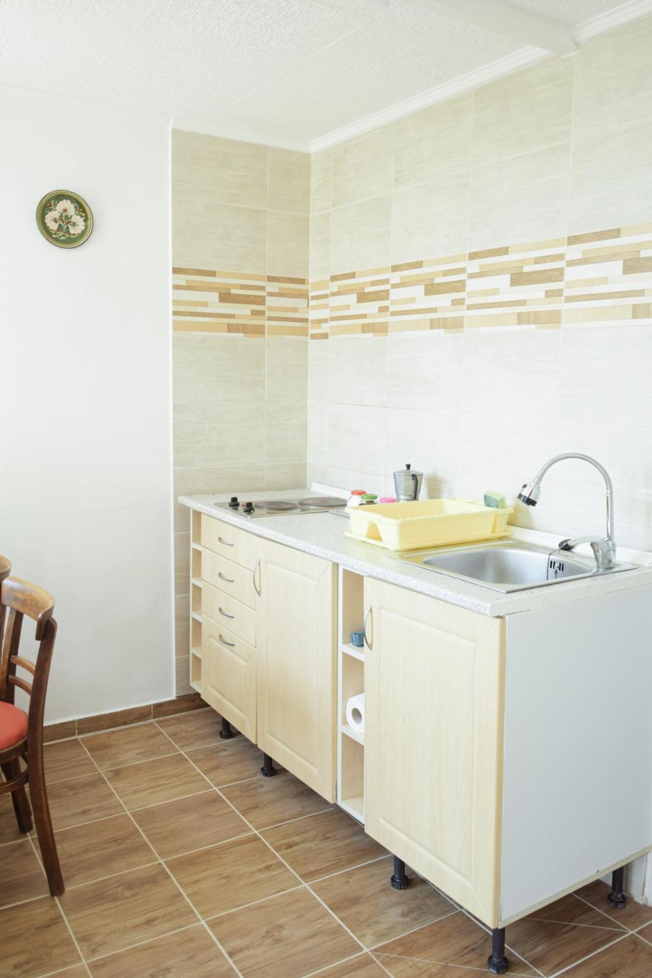 Anna Apartman Apartment Maroslele Exterior photo